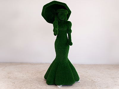 Топиари Дама с зонтом, h=180 см - газон Eco